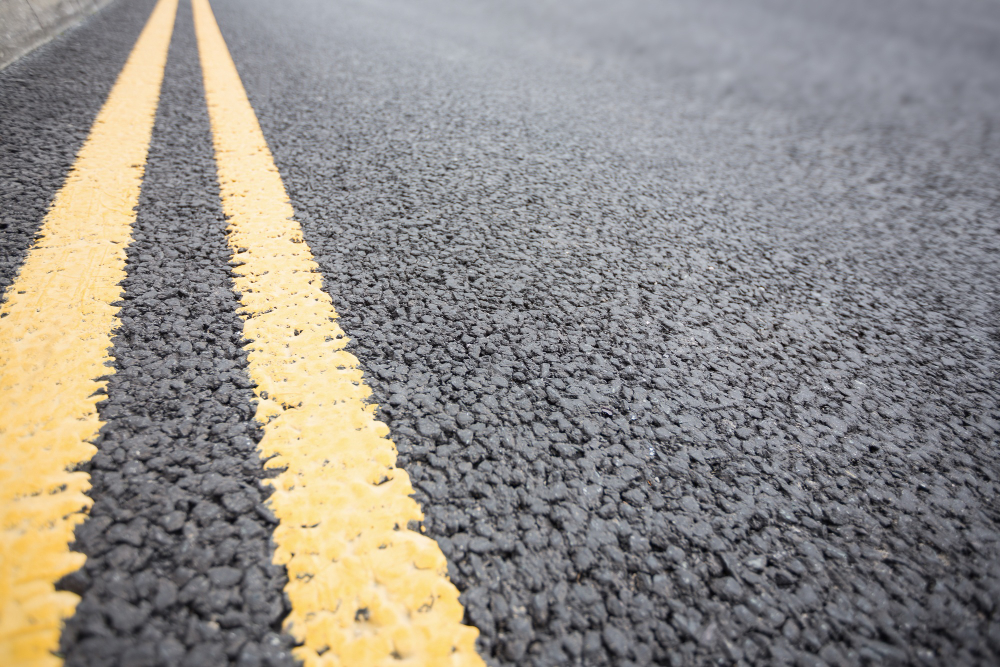 How to Prepare Your Asphalt Parking Lot for Sealcoating