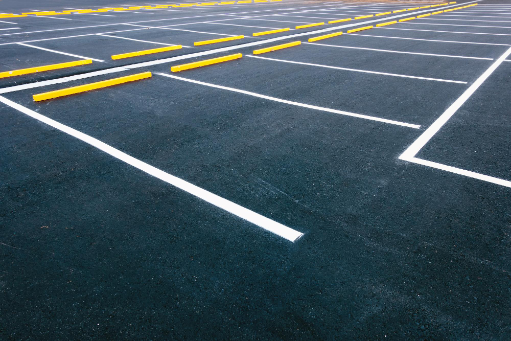 Maximizing Curb Appeal: The Importance of Quality Parking Lot Striping